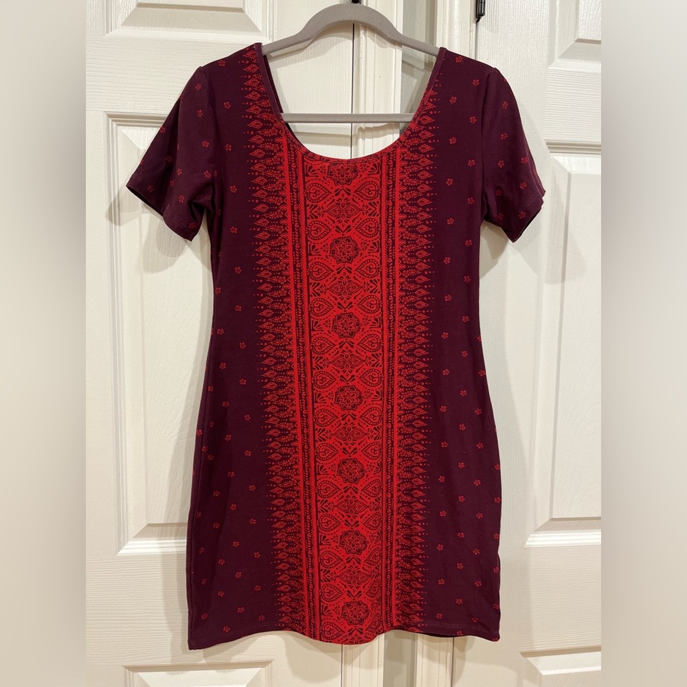 Mudd junior L Large bust boho stretch body-con Casual Dress Burgundy Pink